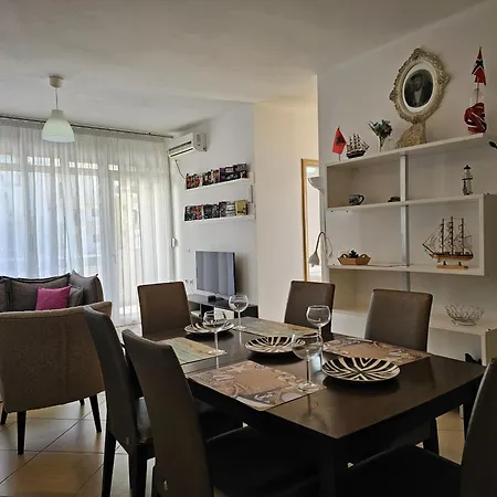 Svein Apartment *